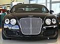 Leonhardt präsentiert anlässlich des Genfer Automobilsalons den Bentley Bodykit GTL.